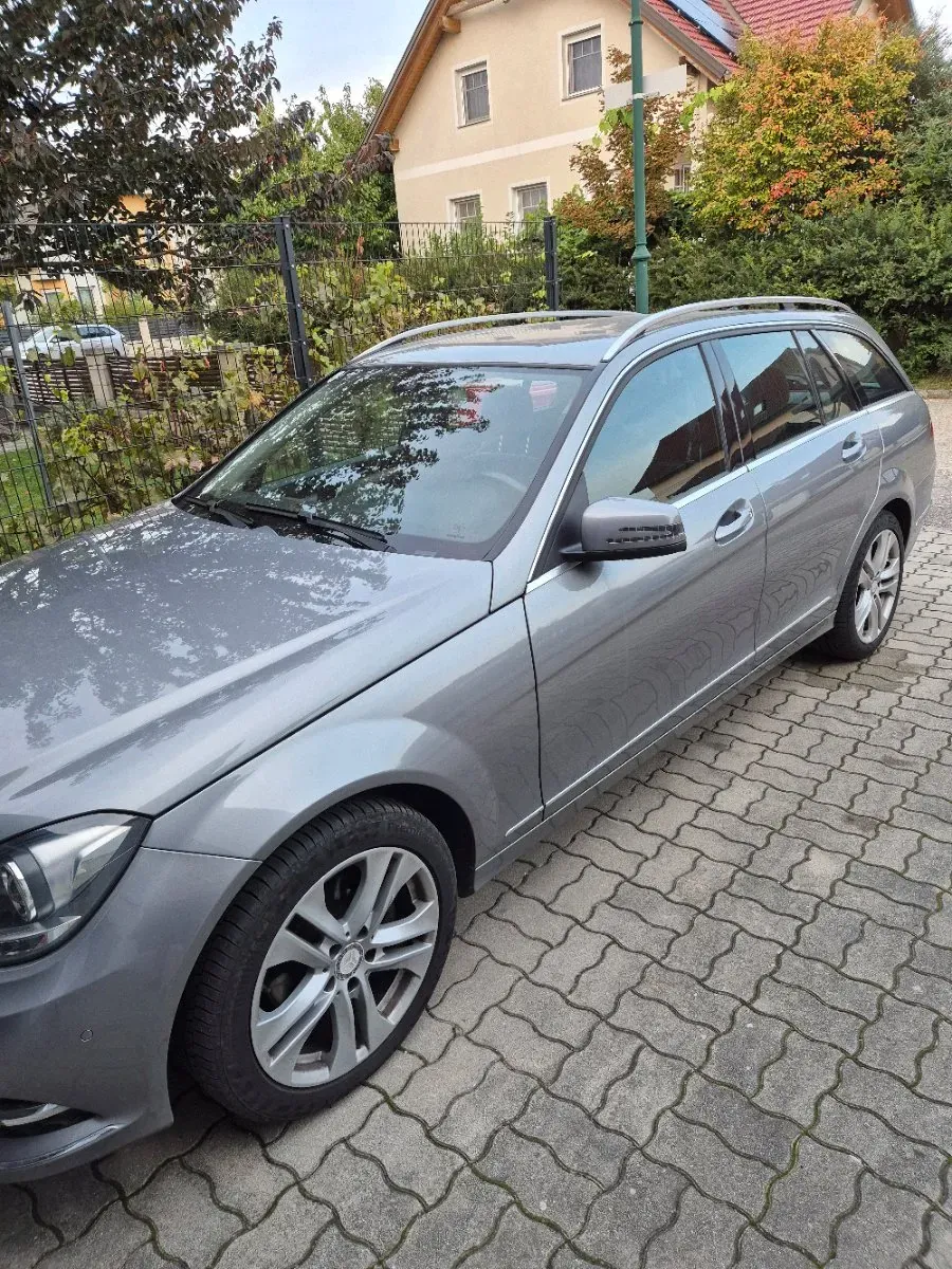 Mercedes-Benz C-Class 2015 photo 3