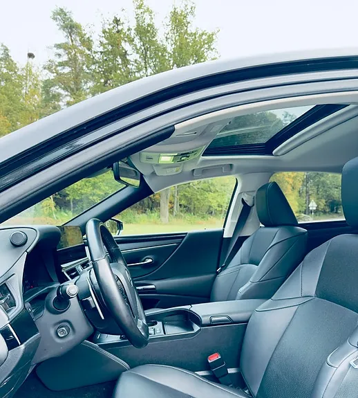 Lexus Es300H 2023 photo 5