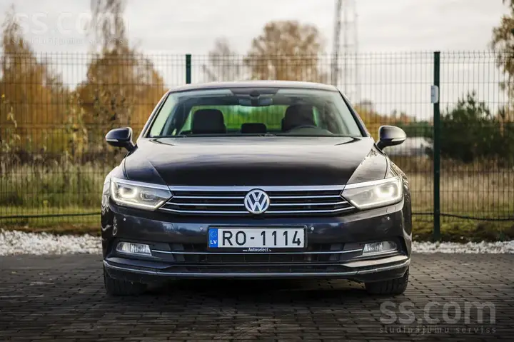 Volkswagen Passat 2017 photo 2