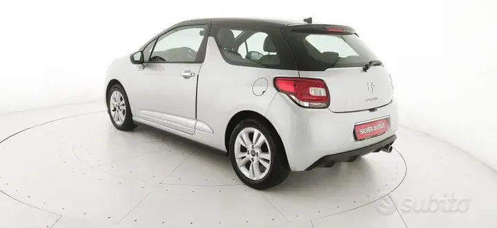 DS Automobiles Ds 3 2012 photo 5