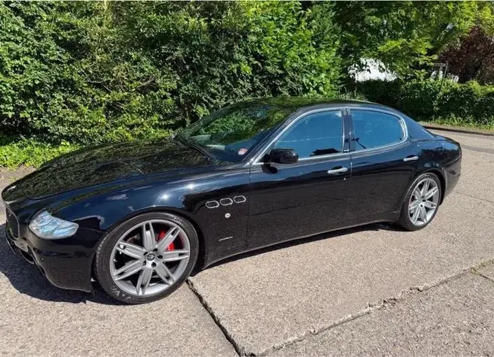 Maserati Quattroporte