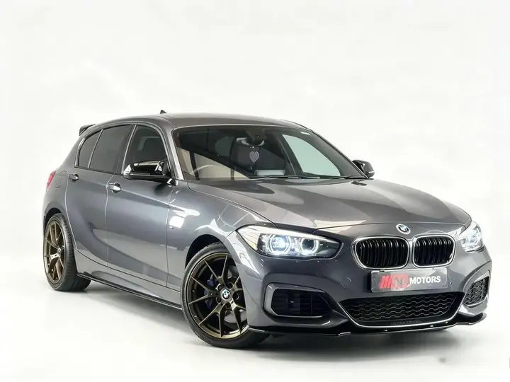 BMW 1 Series 2017 photo 2
