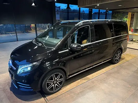 Mercedes-Benz V 300 D 2023 photo 4