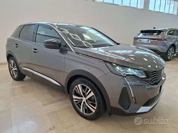 Peugeot 3008 2023 photo 3