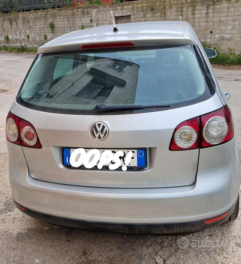 Volkswagen Golf 2005 photo 2