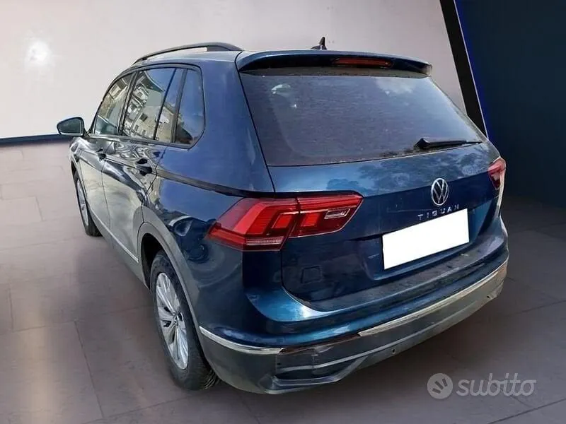 Volkswagen Tiguan 2023 photo 2
