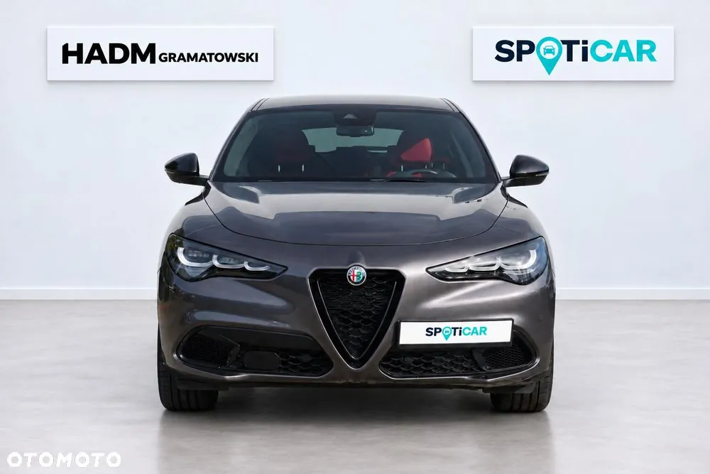 Alfa Romeo Stelvio 2023 photo 3