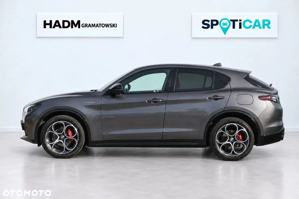 Alfa Romeo Stelvio 2023 photo 5