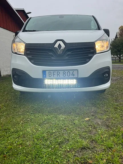 Renault Trafic 2018 photo 2