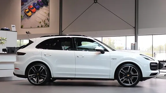 Porsche Cayenne 2023 photo 5