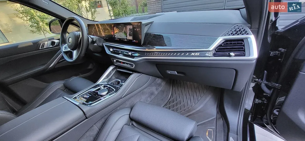 BMW X6 2024 photo 2