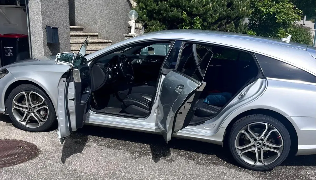 Mercedes-Benz Cls-Class 2013 photo 3