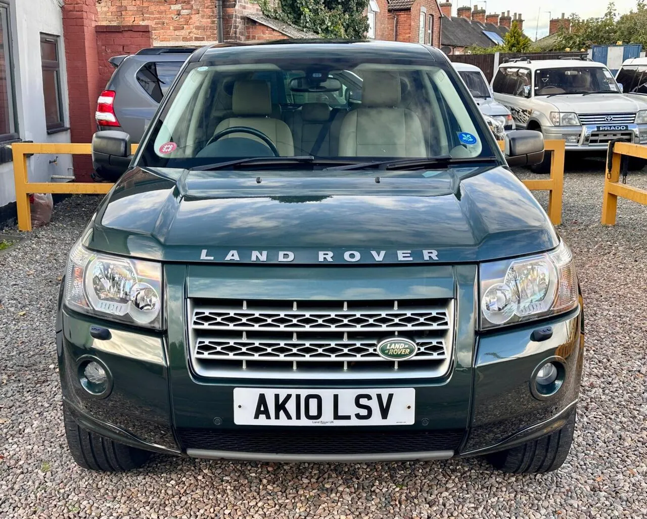 Land Rover Freelander 2 2010 photo 3