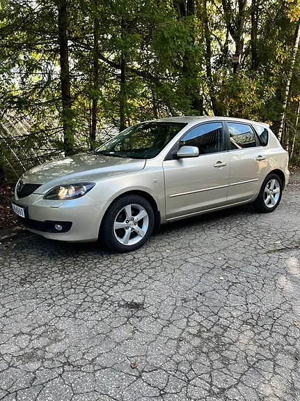 Mazda 3 2007 photo 2