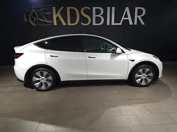 Tesla Model Y 2024 photo 5