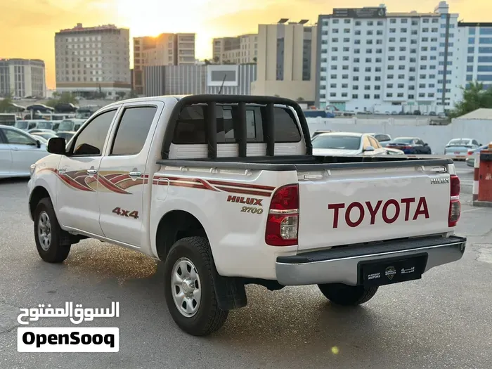 Toyota Hilux 2013 photo 3