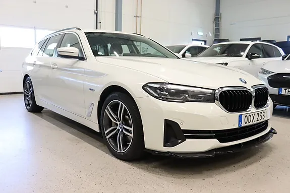 BMW 530E 2023 photo 3