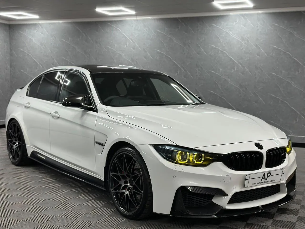 BMW M3 2018 photo 2