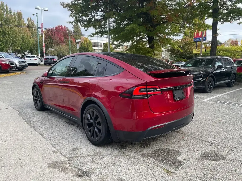 Tesla Model X 2024 photo 4