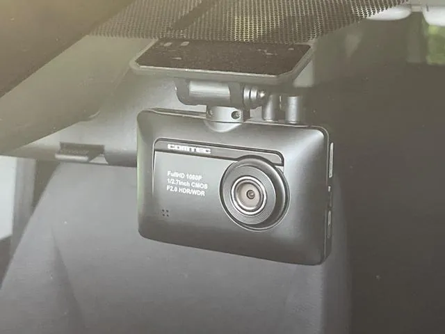 Toyota Aqua 2023 photo 5