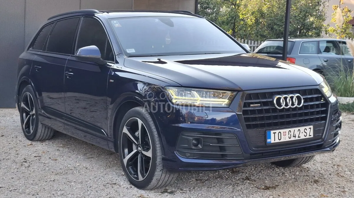 Audi Q7 2018 photo 5