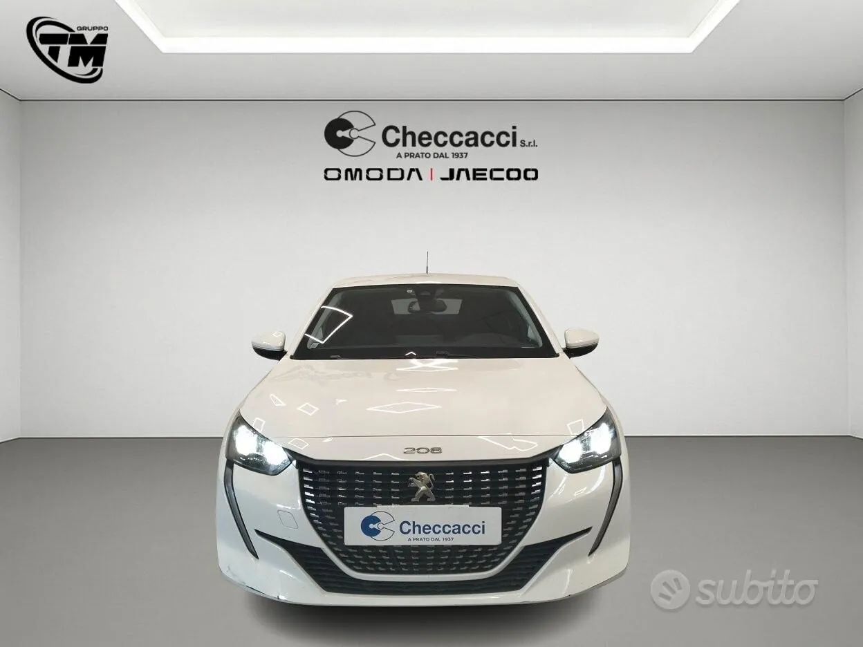 Peugeot 208 2021 photo 2