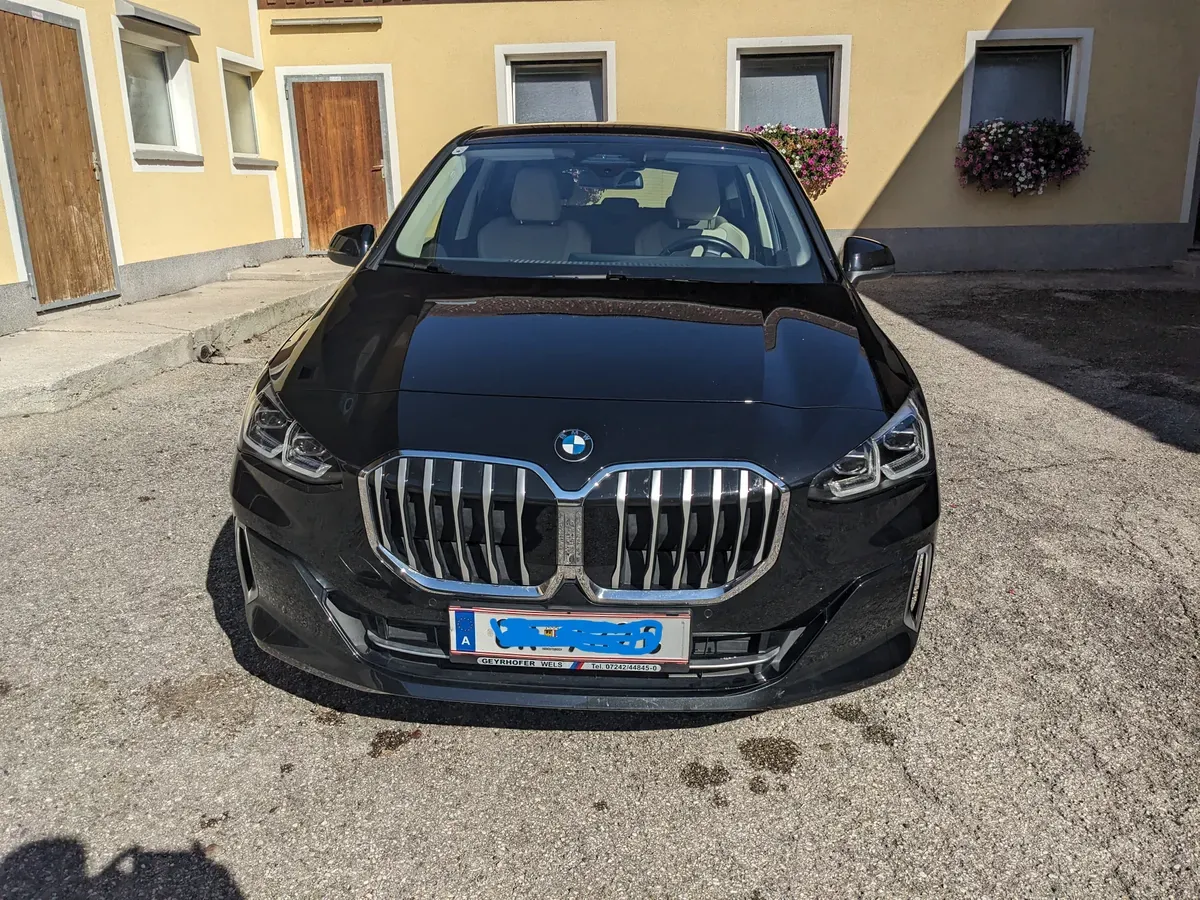 BMW 2 Series 2022 photo 2