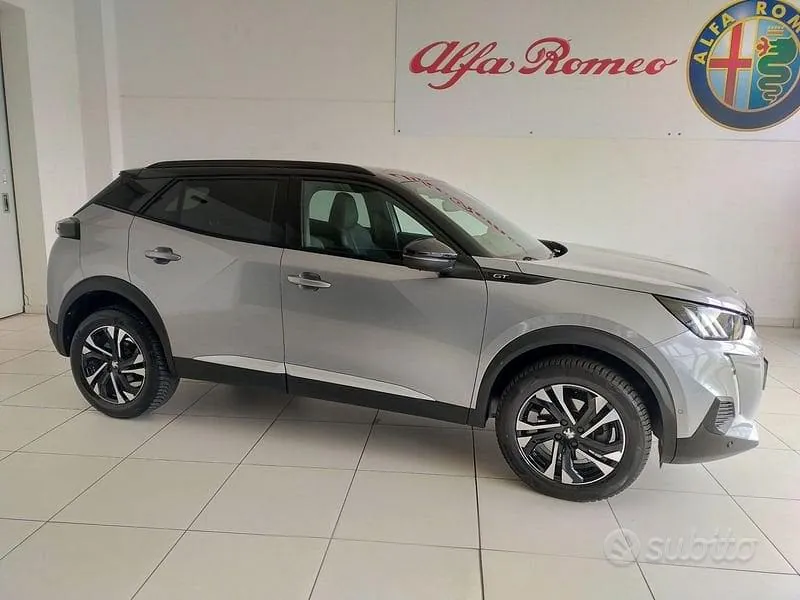 Peugeot 2008 2023 photo 4