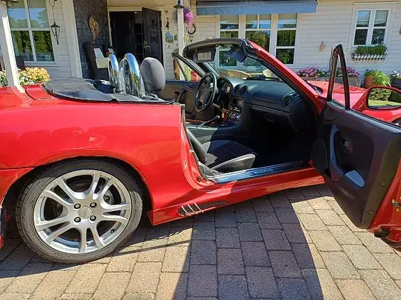 Mazda Mx-5 1999 photo 3