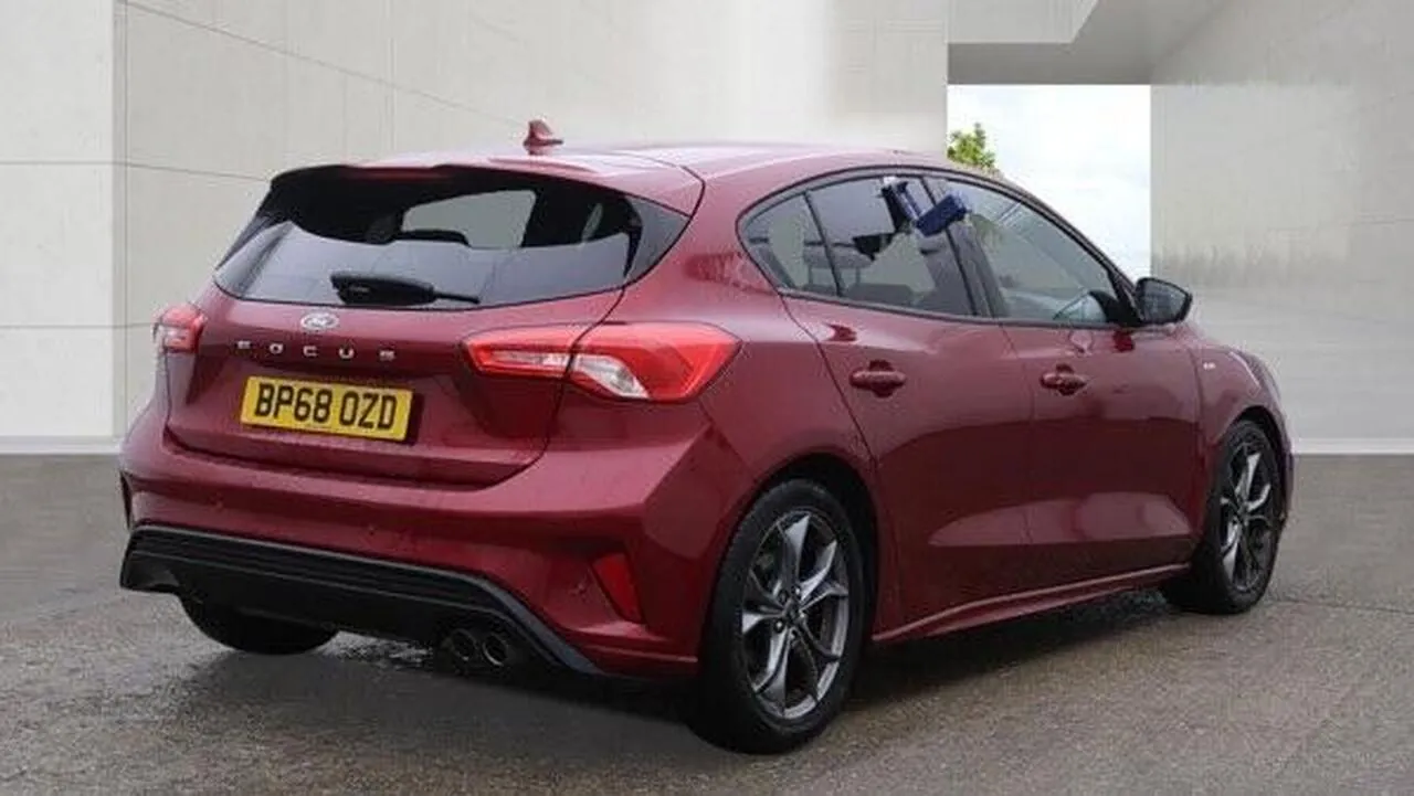 Ford Focus 2019 photo 3