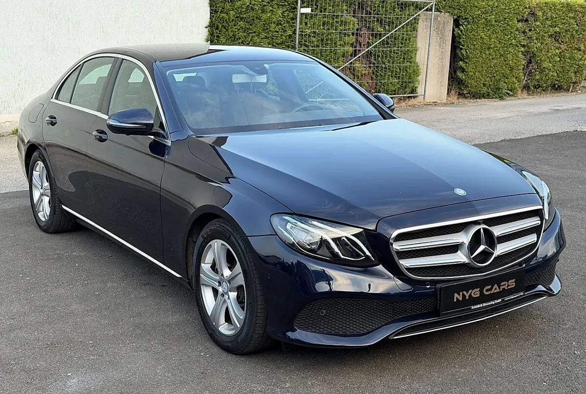 Mercedes-Benz E-Class 2017 photo 2