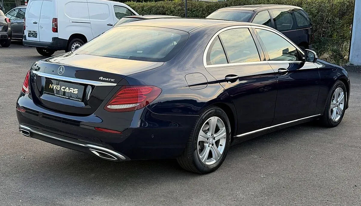 Mercedes-Benz E-Class 2017 photo 3