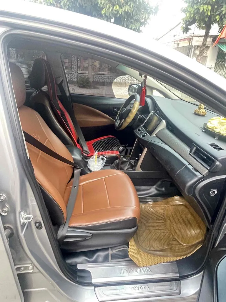 Toyota Innova 2017 photo 4