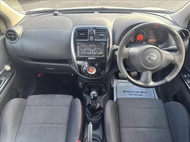 Nissan March 2016 photo 3