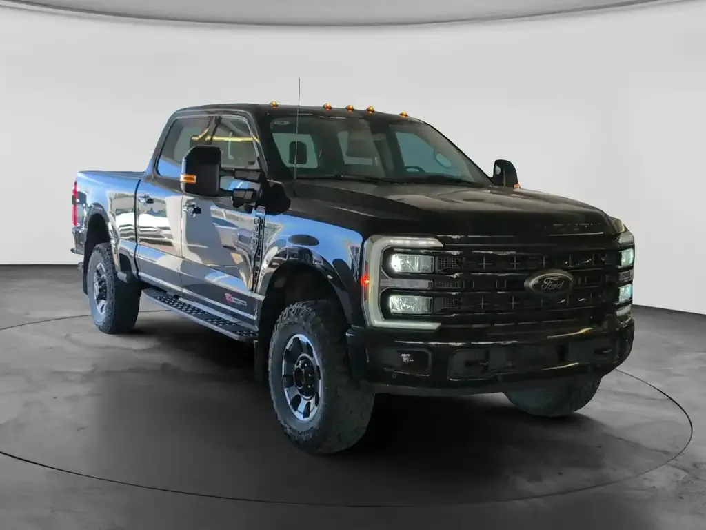 Ford F350 2024 photo 3