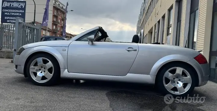 Audi Tt 2001 photo 3