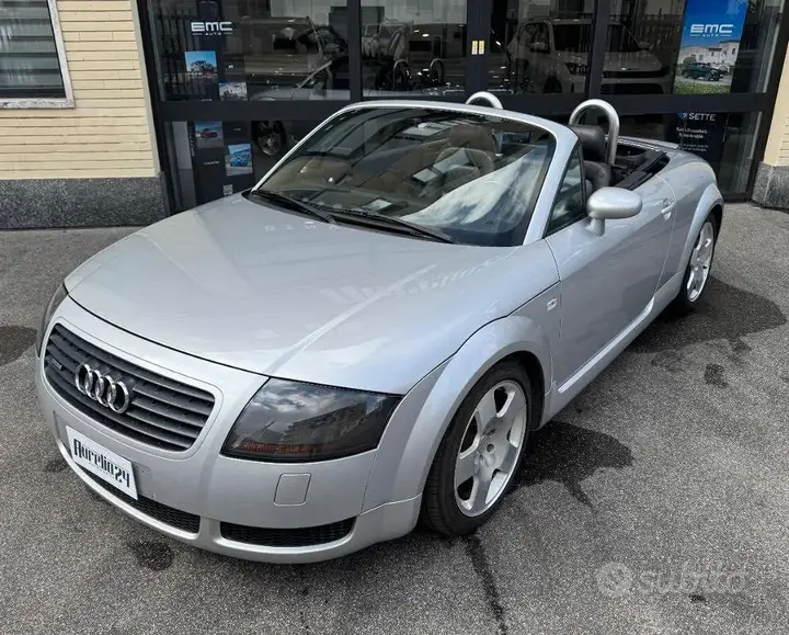 Audi Tt 2001 photo 2