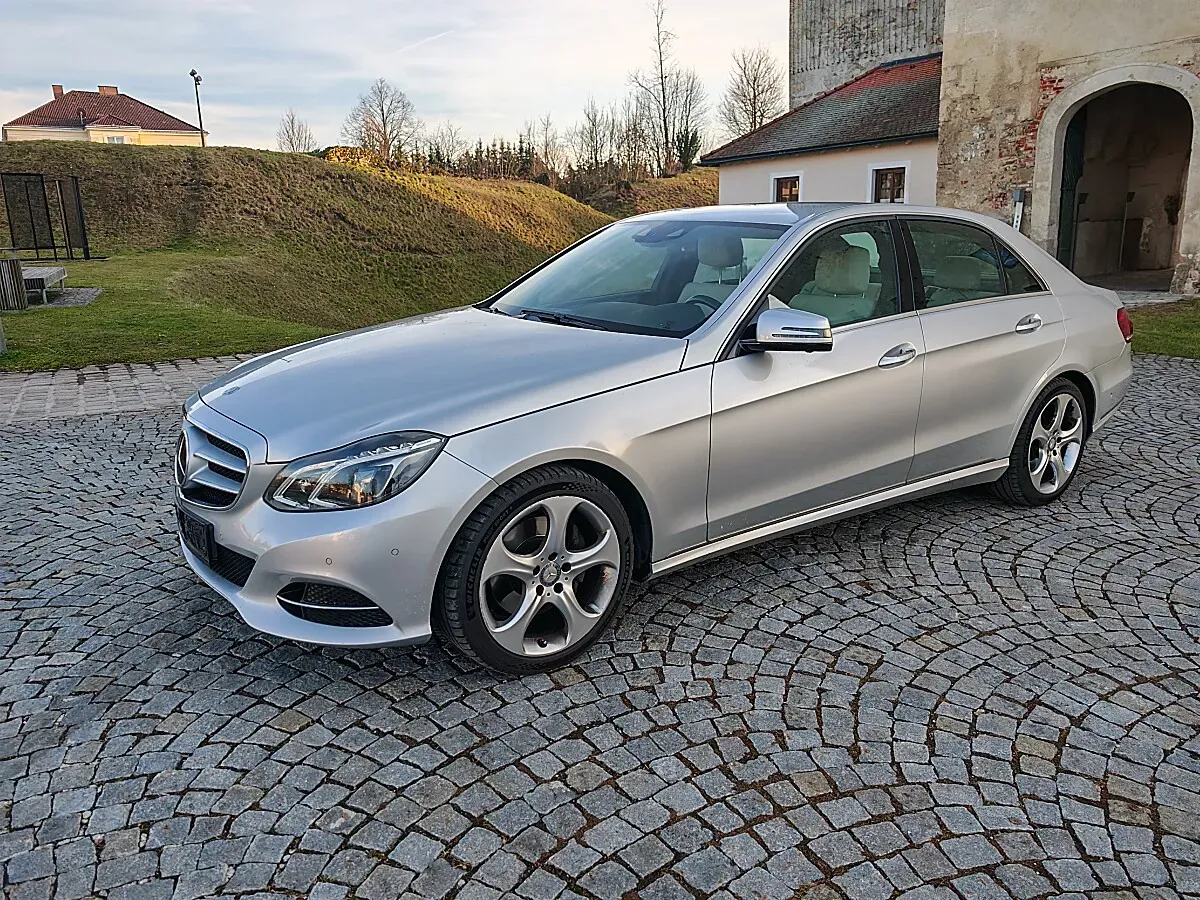Mercedes-Benz E-Class 2015 photo 3
