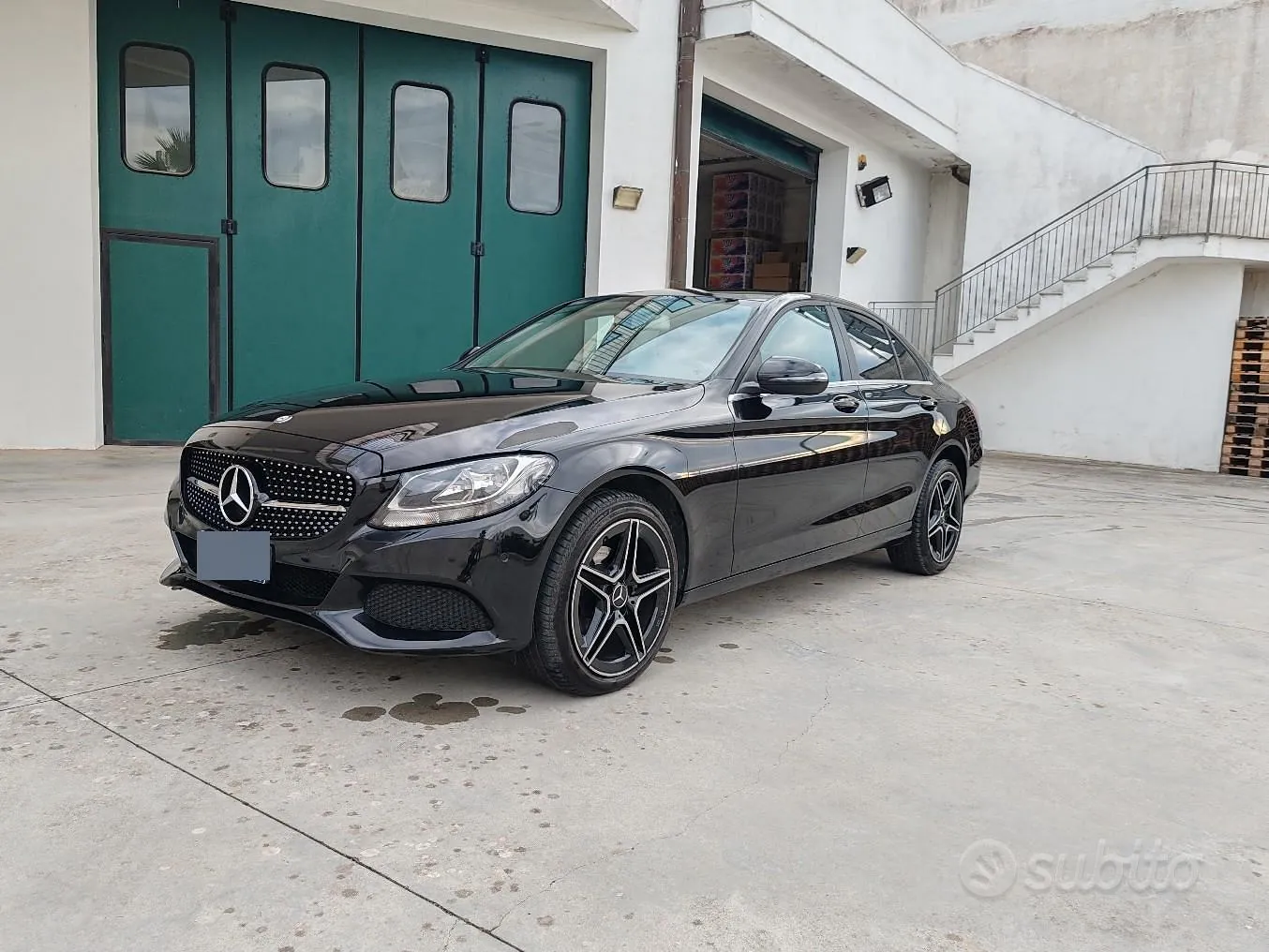 Mercedes-Benz C 2017 photo 2