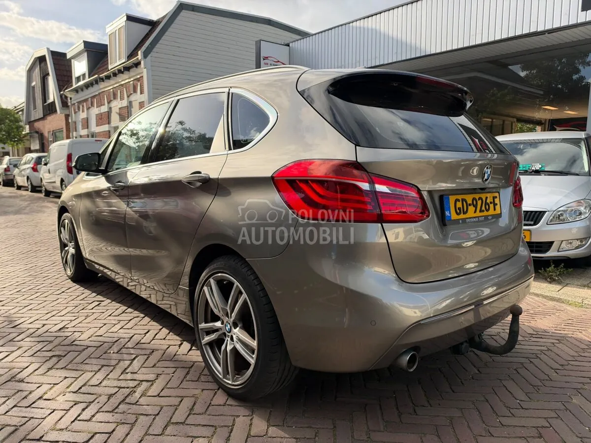 BMW 218 2015 photo 2