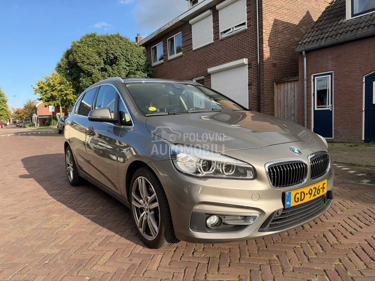 BMW 218