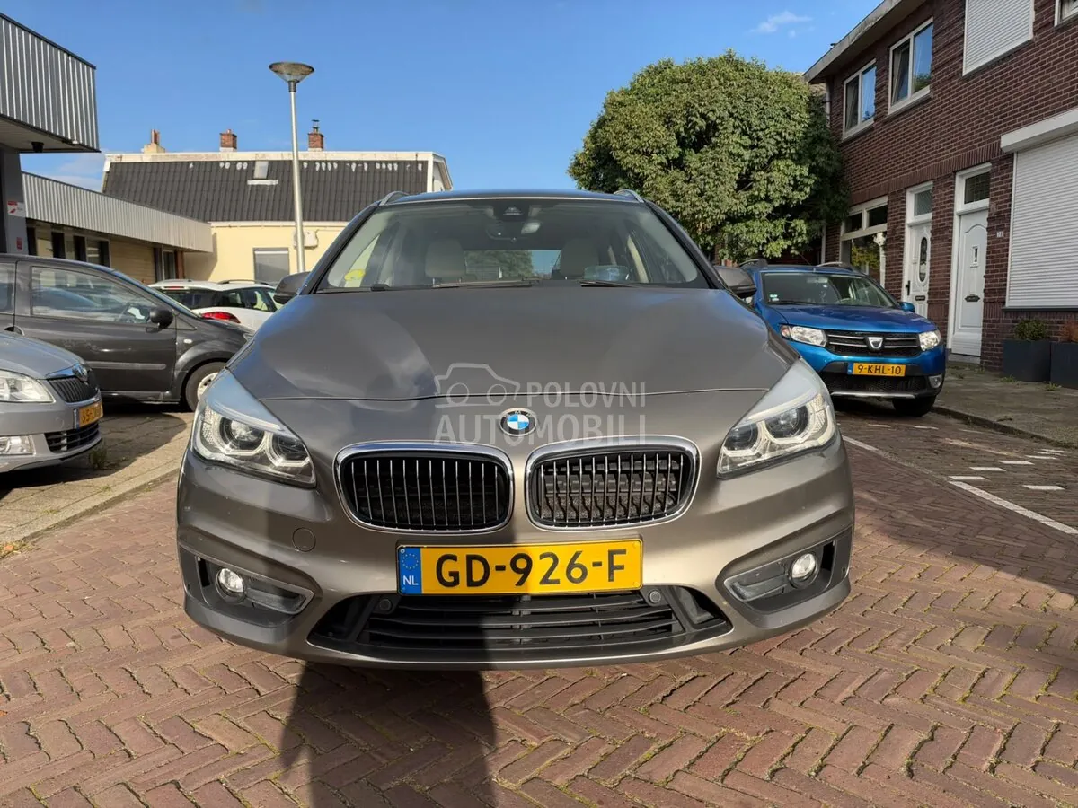 BMW 218 2015 photo 3