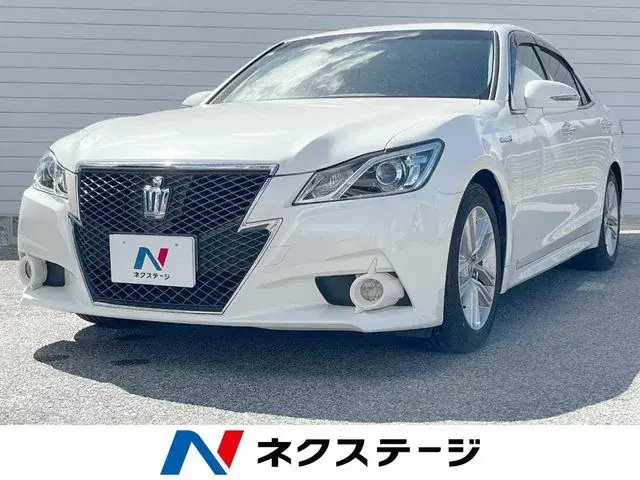 Toyota Crown Athlete