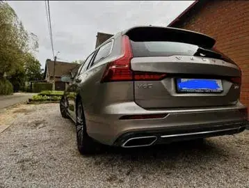Volvo V60 2020 photo 3
