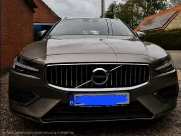 Volvo V60 2020 photo 2