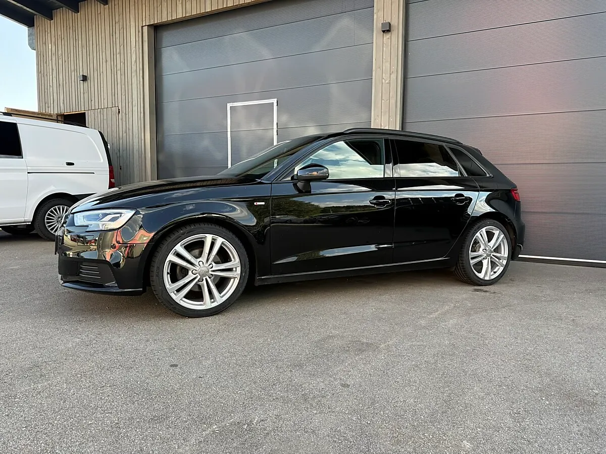 Audi A3 2019 photo 3