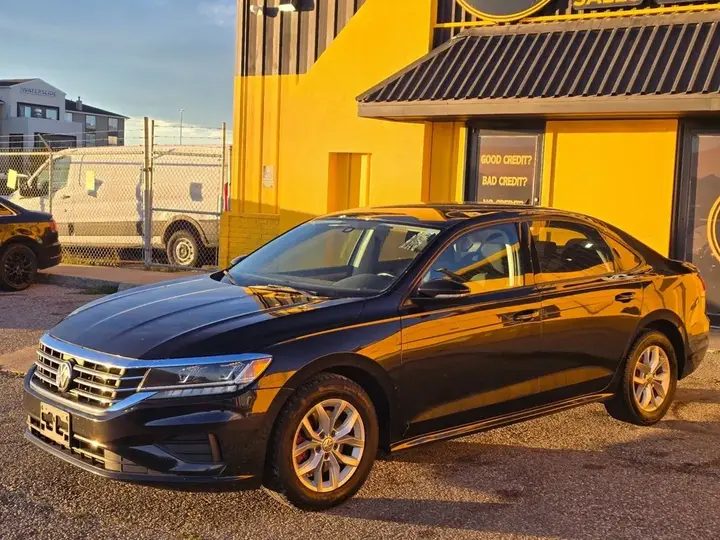 Volkswagen Passat 2020 photo 2
