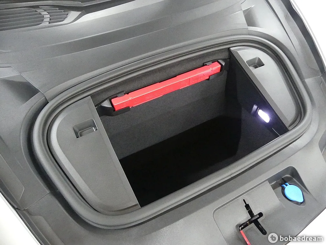 Porsche Taycan 2024 photo 5