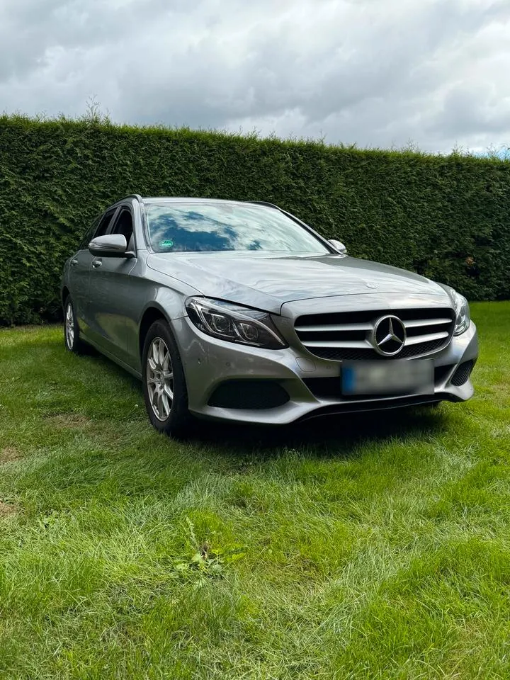 Mercedes-Benz C 200 D
