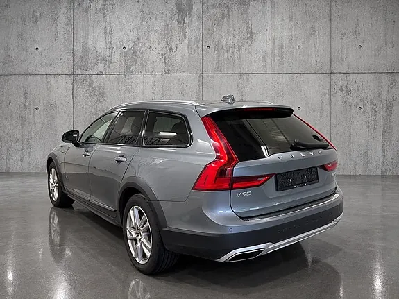 Volvo V90 Cross Country 2019 photo 3